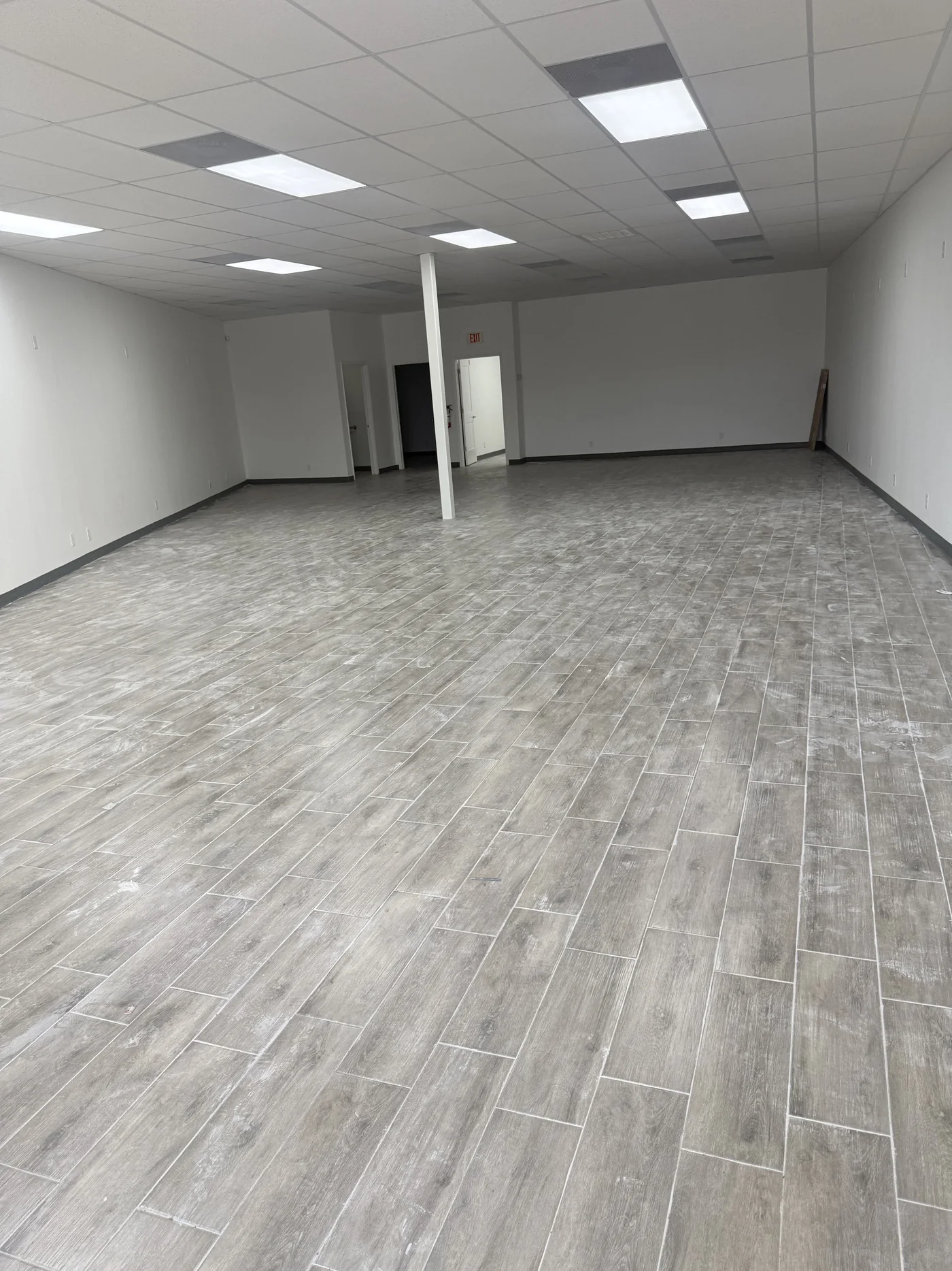 Commercial Cleaning Project 11 Before